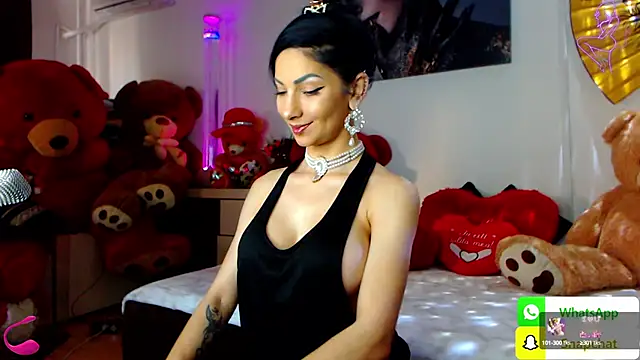 EvelynAisha online show from March 21, 2025, 3:13 pm