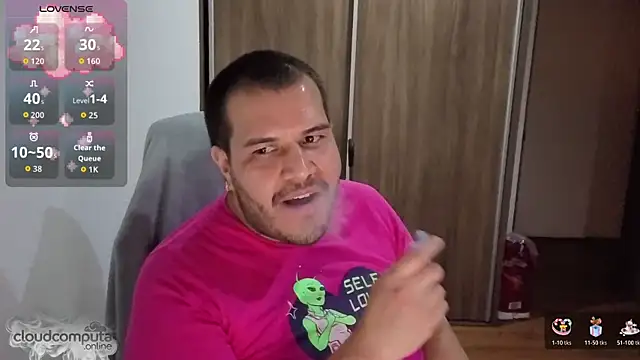 Snapshot of bearcloudcomputa chatting on November 8, 2025, 5:07 am bearcloudcomputa online show from November 8, 2025, 5:07 am