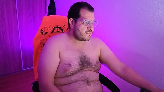 Snapshot of bearcloudcomputa chatting on November 27, 2025, 5:09 am bearcloudcomputa online show from November 27, 2025, 5:09 am