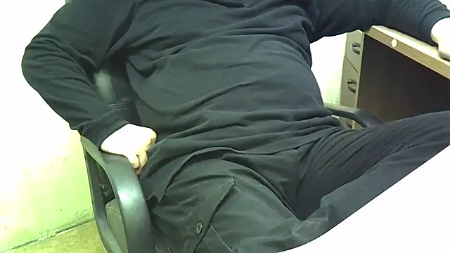 Snapshot of nikdov3 chatting on June 23, 2026, 4:54 am nikdov3 online show from June 23, 2026, 4:54 am