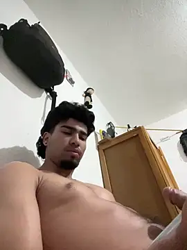 andy 0018 online show from February 21, 2026, 10:44 pm