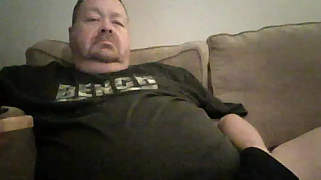Snapshot of hitman_35 chatting on May 28, 2026, 6:10 am hitman 35 online show from May 28, 2026, 6:10 am