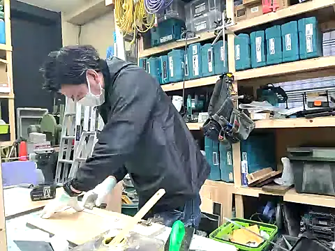 da--------i online show from January 17, 2025, 6:04 am