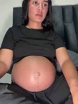  Luana online show from January 7, 2026, 1:52 am