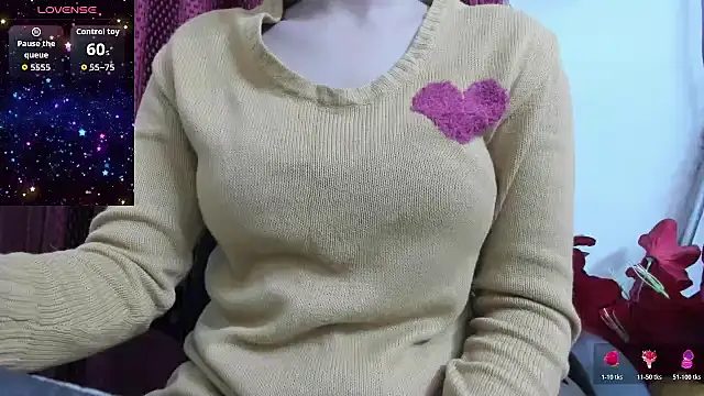 Reika 01 online show from December 2, 2025, 1:11 am