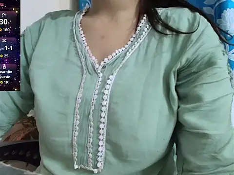 Snapshot of Reika_01 chatting on June 30, 2026, 1:28 am Reika 01 online show from June 30, 2026, 1:28 am