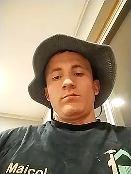 Snapshot of monitobuenchorro chatting on December 7, 2024, 1:58 am monitobuenchorro online show from December 7, 2024, 1:58 am