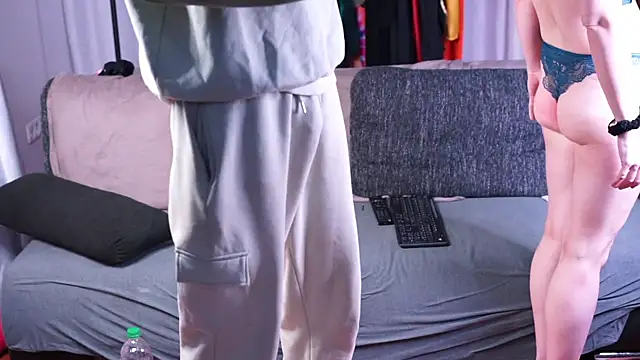 MacTroy online show from March 12, 2025, 7:17 pm