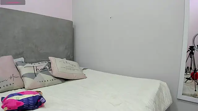 Snapshot of KIMAPRIL chatting on February 23, 2026, 8:50 pm KIMAPRIL online show from February 23, 2026, 8:50 pm