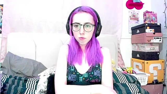 Snapshot of v3n0mb1t3z chatting on February 21, 2025, 5:24 am v3n0mb1t3z online show from February 21, 2025, 5:24 am