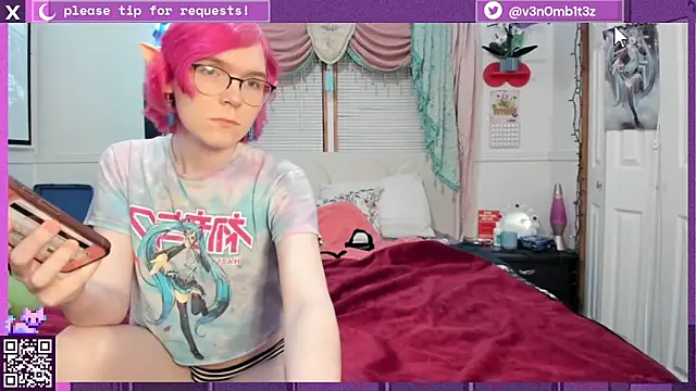 Snapshot of v3n0mb1t3z chatting on September 29, 2025, 3:00 am v3n0mb1t3z online show from September 29, 2025, 3:00 am