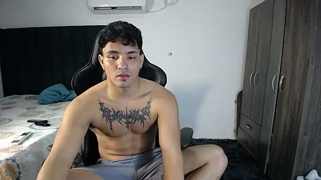 man dur07 online show from February 5, 2025, 6:15 pm