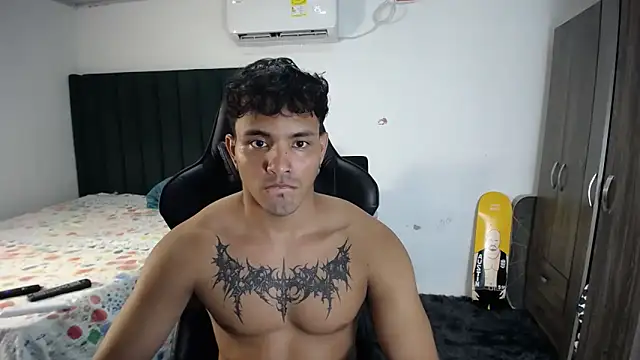 man dur07 online show from March 20, 2025, 11:23 pm