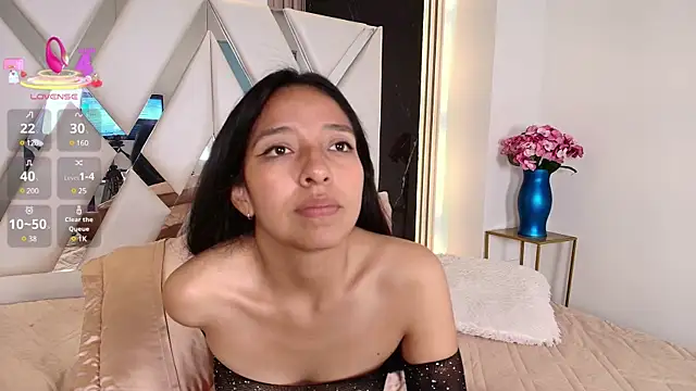 Valery wang online show from March 10, 2025, 6:01 pm