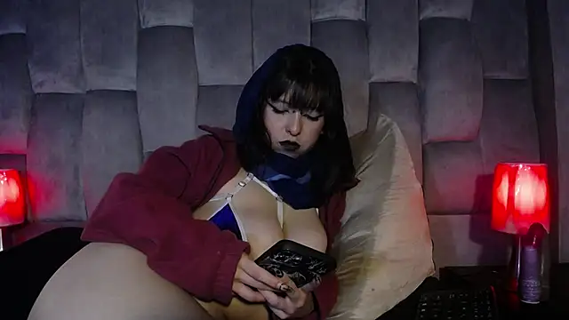 kittyhouse hs online show from January 23, 2025, 5:35 am