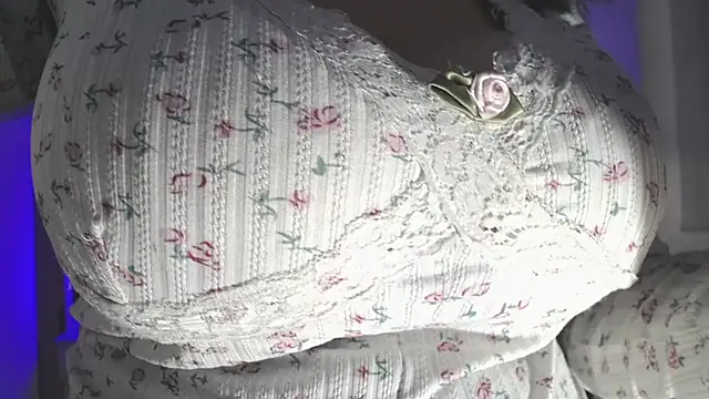 kittyhouse hs online show from March 9, 2026, 11:20 pm