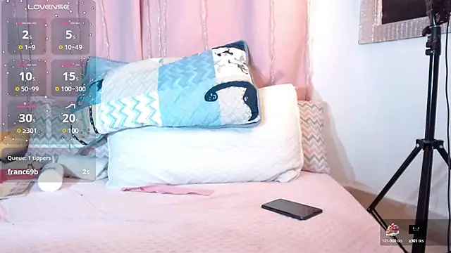 pamela  online show from February 26, 2025, 2:04 am