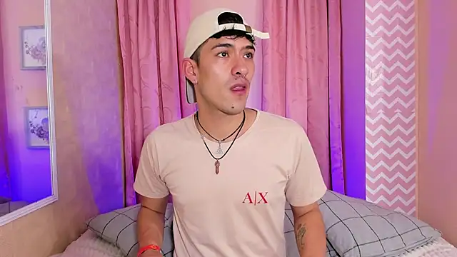 Snapshot of Ryan_Clark_ chatting on December 26, 2024, 8:21 pm Ryan Clark online show from December 26, 2024, 8:21 pm