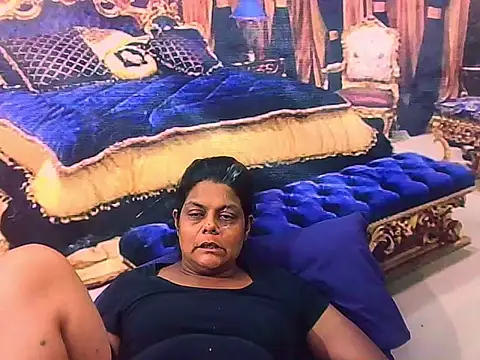 indianCherryPie online show from February 6, 2026, 6:40 am