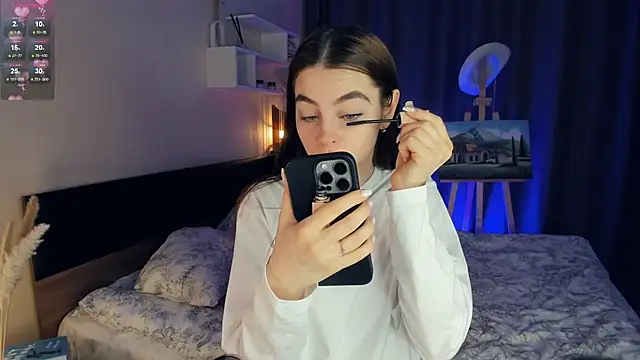 MaryJacksoon online show from February 17, 2025, 7:26 am