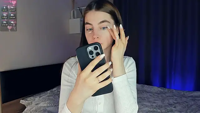 MaryJacksoon online show from February 20, 2025, 7:23 am