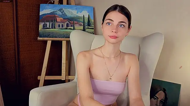 MaryJacksoon online show from September 27, 2025, 6:51 am