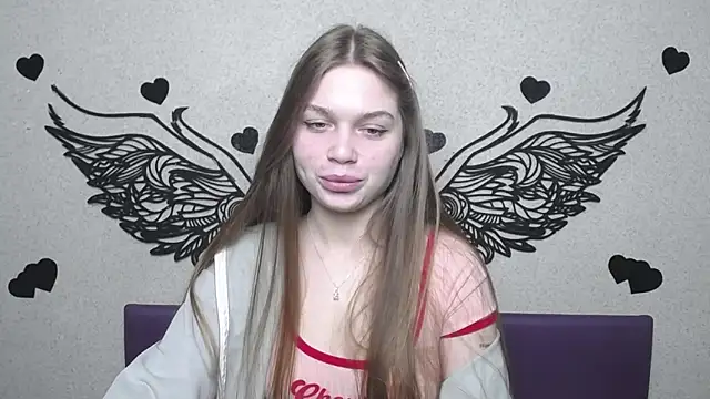 Snapshot of LaraPika chatting on April 24, 2026, 5:10 am LaraPika online show from April 24, 2026, 5:10 am