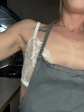 lola tentatiion online show from October 20, 2025, 7:03 pm