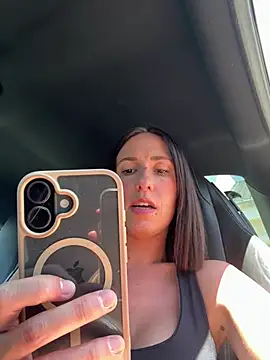 lola tentatiion online show from June 29, 2026, 12:05 pm