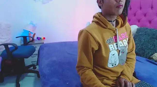 Snapshot of AlexaFontana chatting on March 12, 2025, 9:44 am AlexaFontana online show from March 12, 2025, 9:44 am