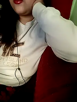 Snapshot of Sexy_Queen6 chatting on December 4, 2024, 7:45 pm Sexy Queen6 online show from December 4, 2024, 7:45 pm