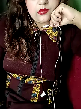 Snapshot of Sexy_Queen6 chatting on January 31, 2025, 5:32 pm Sexy Queen6 online show from January 31, 2025, 5:32 pm