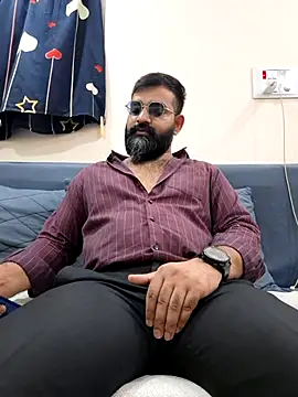 Fun Guuy online show from March 25, 2026, 5:35 am