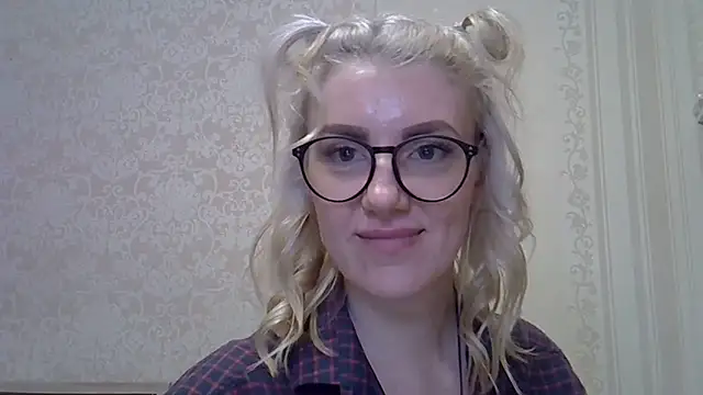 Pabonya91 online show from February 6, 2025, 8:13 pm