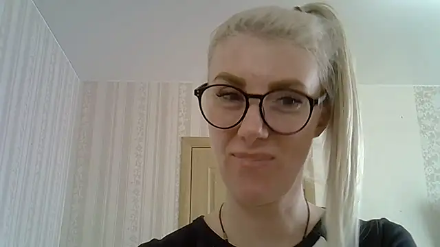 Pabonya91 online show from February 26, 2025, 8:59 am