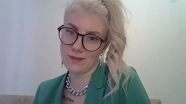 Pabonya91 online show from March 20, 2025, 2:32 pm