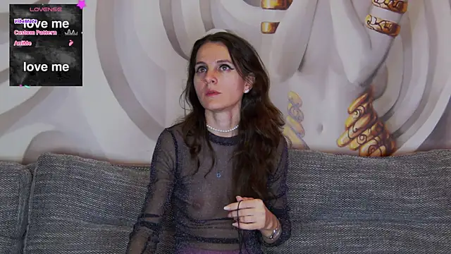 hailey peach online show from February 19, 2025, 6:00 pm