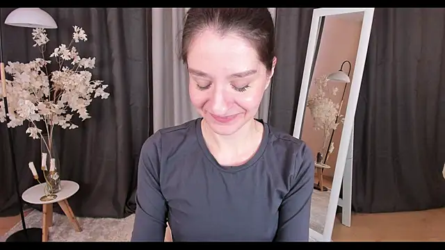 helentasty online show from February 23, 2025, 2:29 am