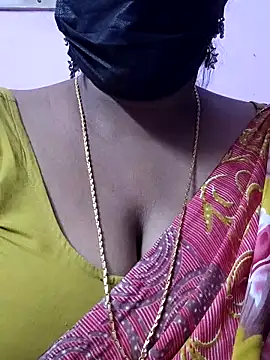 Snapshot of mallu-sumi chatting on March 16, 2026, 9:52 pm mallu-sumi online show from March 16, 2026, 9:52 pm