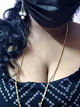 Snapshot of mallu-sumi chatting on March 19, 2026, 10:25 pm mallu-sumi online show from March 19, 2026, 10:25 pm