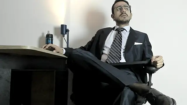 pablo-rincon95 online show from January 14, 2025, 11:10 am