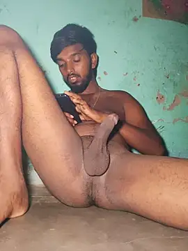 pusssyhub online show from June 6, 2026, 9:08 pm