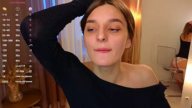 stacy sexylips online show from March 9, 2025, 1:48 pm