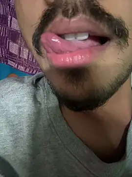 Privateseducer online show from December 30, 2024, 8:04 pm