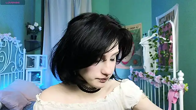 dark vamp  online show from February 24, 2025, 4:15 pm