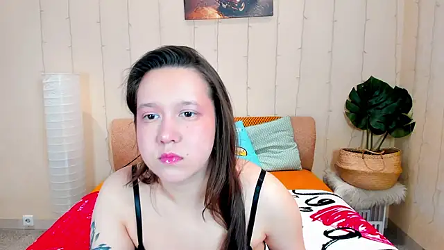 Mira Karter online show from June 11, 2026, 3:48 am