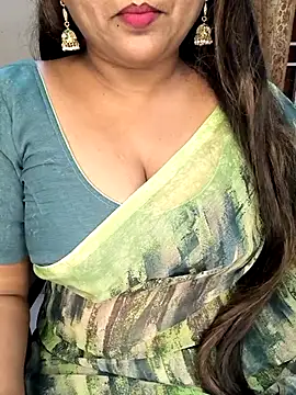 honey-sexy online show from December 2, 2025, 5:19 pm