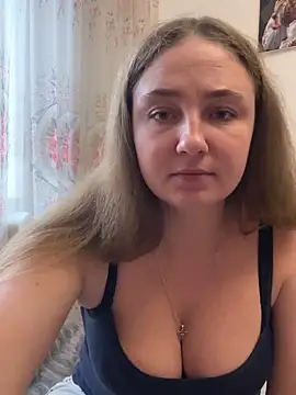 Snapshot of Joannakiss chatting on November 4, 2025, 12:59 pm Joannakiss online show from November 4, 2025, 12:59 pm