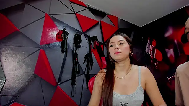 Hana and Zeta online show from September 15, 2025, 12:16 pm