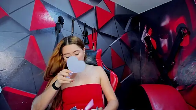 Hana and Zeta online show from January 10, 2026, 12:29 pm